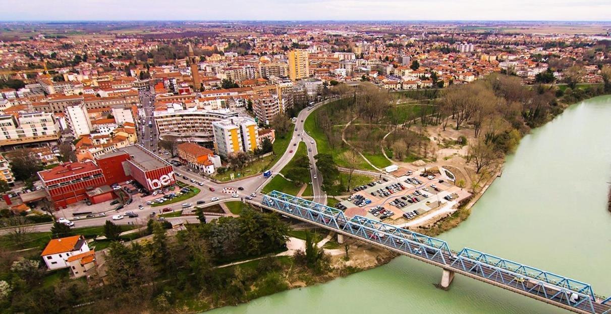 Hotel Kristall San Donà di Piave Exteriör bild