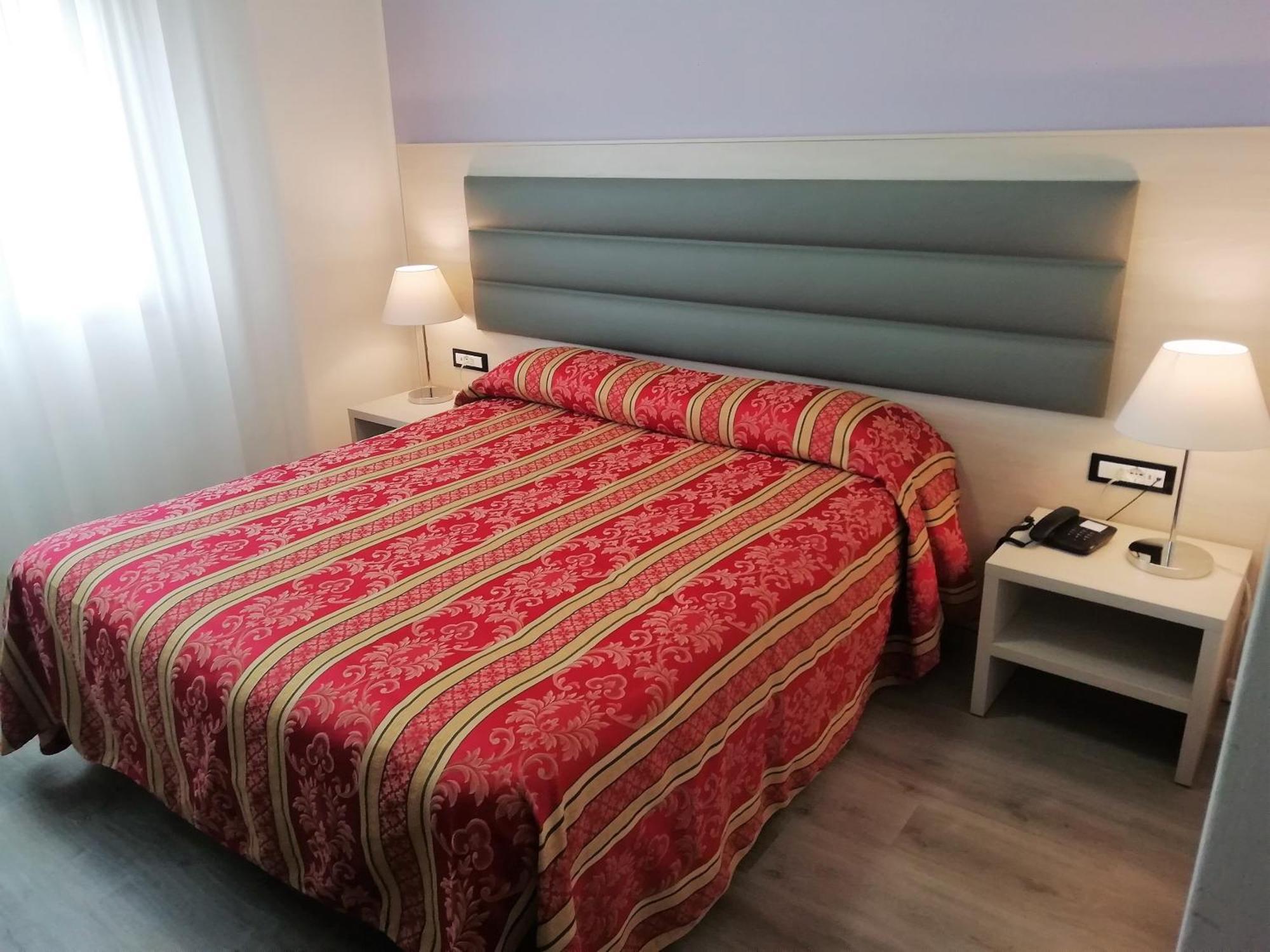 Hotel Kristall San Donà di Piave Exteriör bild